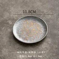 Flacher Teller mit Hammermuster – Hochwertiges Keramikgeschirr