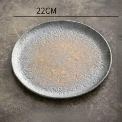 Flacher Teller mit Hammermuster – Hochwertiges Keramikgeschirr