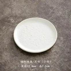 Flacher Teller mit Hammermuster – Hochwertiges Keramikgeschirr