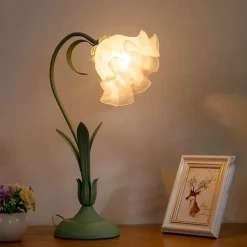 Florale Tischlampe - Elegantes romantisches Nachtlicht