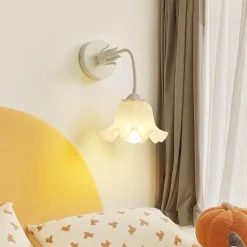 Florale Wandlampe - Elegante Blumenleuchte