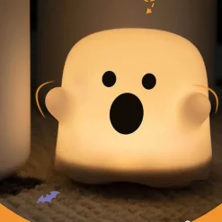 Geister-LED-Nachtlicht – Süßes Halloween-Dekor