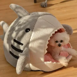 Gemütliches Hai-Haustierbett – Tragbares warmes Haus für Katzen und Hunde