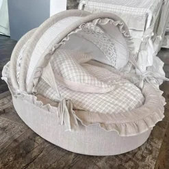 Gemütliches Haustierbett - Deluxe-Thron für Hunde und Katzen