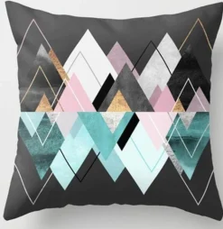 Geometrische Dreieck-Kissenbezüge - Dekorative Kissen mit unregelmäßigem Muster