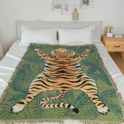 Gestrickte Gobelindecke – Leichte, luxuriöse Dekodecke für das Wohnzimmer im Freien