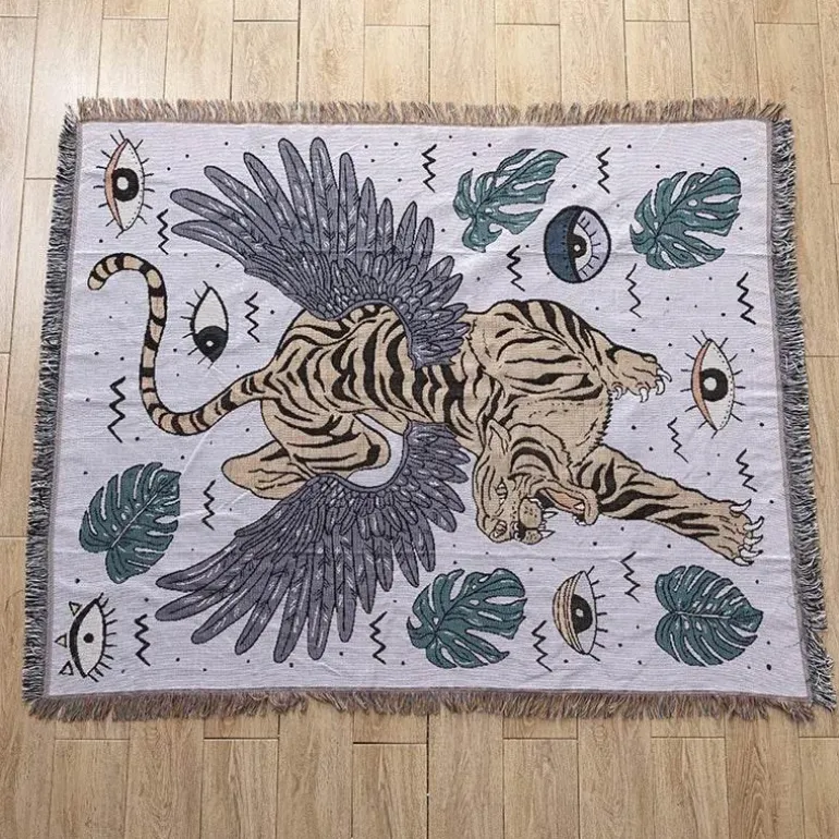 Gestrickte Gobelindecke – Leichte, luxuriöse Dekodecke für das Wohnzimmer im Freien