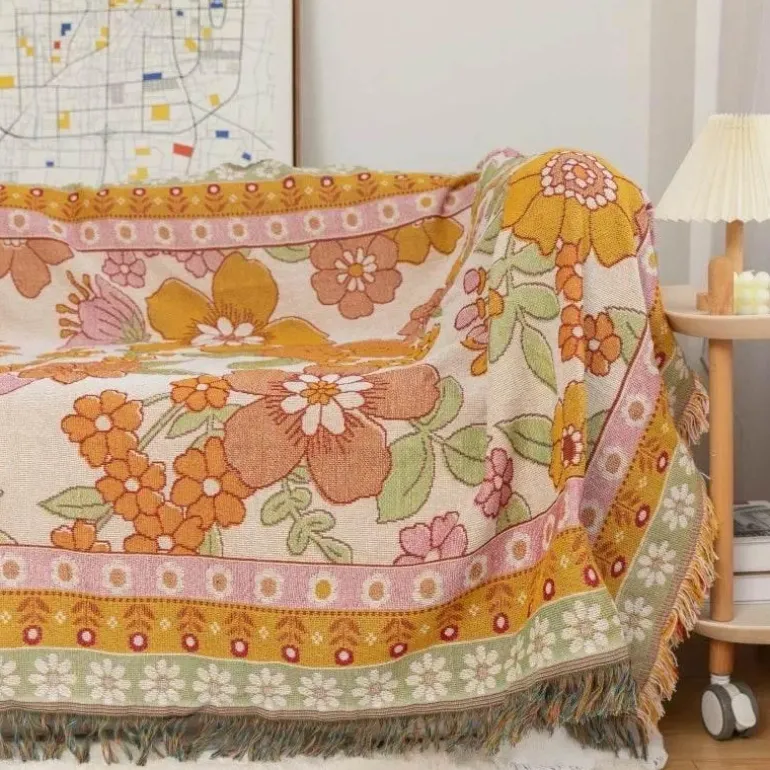 Gestrickte Gobelindecke – Leichte, luxuriöse Dekodecke für das Wohnzimmer im Freien