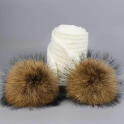 Gestricktes Pelzmütze- und Schal-Set – kuschelige Winteraccessoires