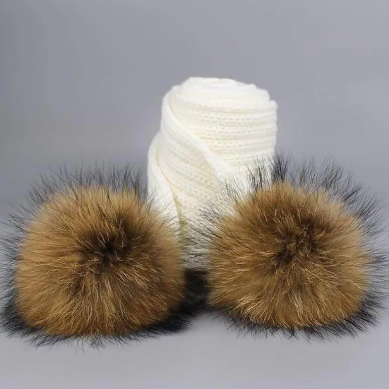 Gestricktes Pelzmütze- und Schal-Set – kuschelige Winteraccessoires