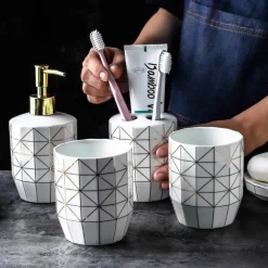 Gianini Bathroom Accessory Set - Elegant Home Décor Essentials