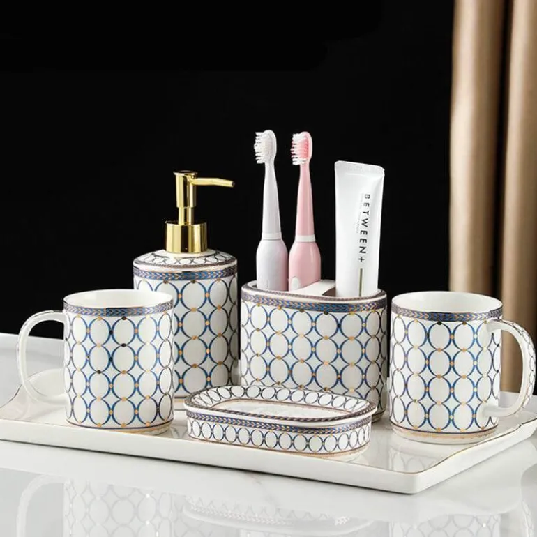 Gold Ceramic Circle Print Bathroom Set - Elegant Decor for Home