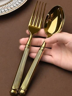 Goldfarbenes Edelstahl-Besteckset – 4-teiliges elegantes Essbesteck