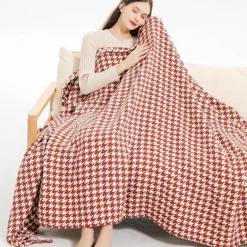 Hahnentritt-Überwurfdecke – Gemütlicher Wohndekor-Akzent