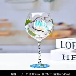 Handbemalter Weinkelch aus Kristall mit Blumenmuster – Chinesisches antikes Rotweinglas