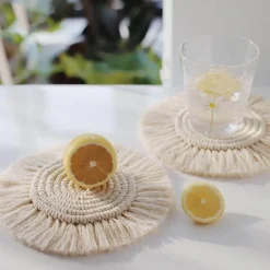 Handgefertigter nordischer Makramee-Untersetzer - Tassentuch-Dekor