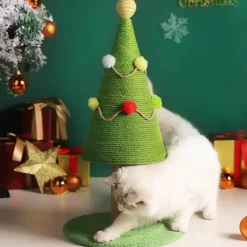 Handgefertigter Weihnachtsbaum-Katzenkratzbaum – Einzigartige Katzenmöbel für weihnachtliche Freude