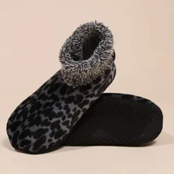 Hausschuhe für Damen mit Leopardenmuster – gemütliche Hausschuhe mit Tiermuster