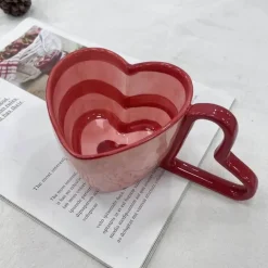 Herzförmige Kaffeetasse aus Keramik – 284 ml, einzigartiges Design und schönes Geschenk