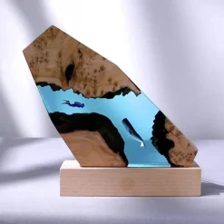 Höhlenwal-Schreibtischornament – ​​Einzigartiges Schreibtischdekor