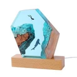 Höhlenwal-Schreibtischornament – ​​Einzigartiges Schreibtischdekor