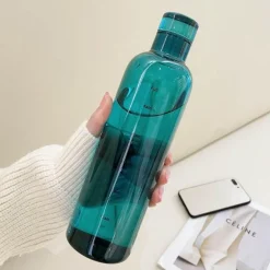 Hitzebeständige Glaswasserflasche - Stilvolles Zeitskalen-Design