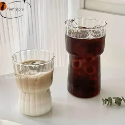 Hitzebeständiger Glasbecher mit Streifenmuster – Stilvolles Trinkgeschirr für Zuhause