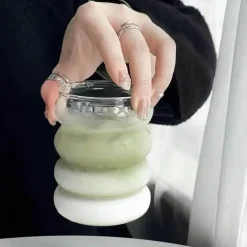 Hitzebeständiges Wellenglas-Tassenset – perfekt für Tee, Kaffee, Saft und Milch