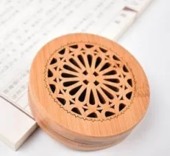 Hohler Räucherstäbchenhalter aus Bambus – Natürliches Aromatherapie-Accessoire