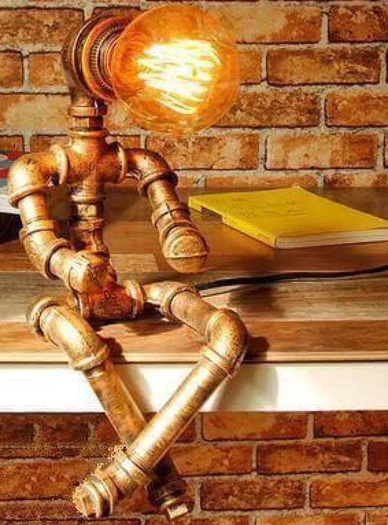 Industrial Robot Table Lamp - Iron Pipe Human Design