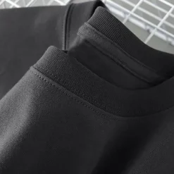 Inner Peace Beings mit vier Wörtern Lustiges T-Shirt