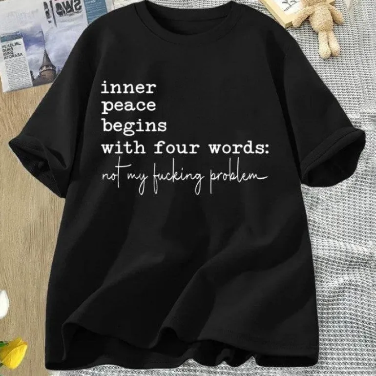 Inner Peace Beings mit vier Wörtern Lustiges T-Shirt