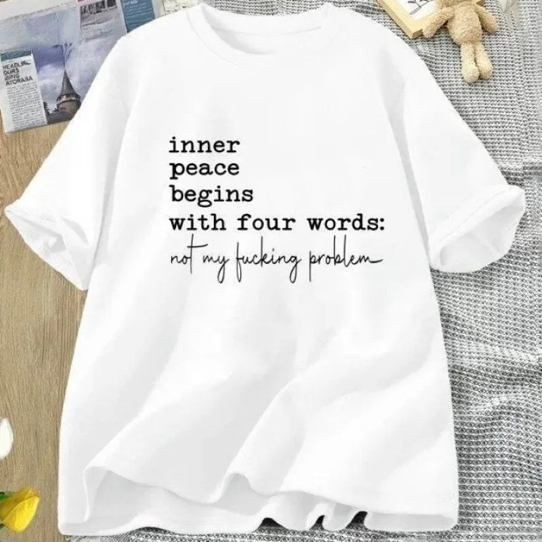 Inner Peace Beings mit vier Wörtern Lustiges T-Shirt