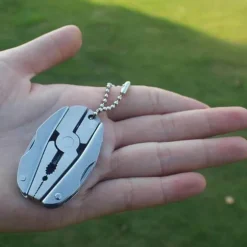 6-in-1-Schlüsselanhänger-Werkzeugset – Faltbares Reise- und Camping-Essential