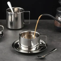 Isoliertes Kaffeetassen-Set aus Edelstahl mit Tablettlöffel