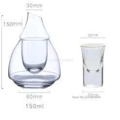 Japanisches Weinflaschen- und Becherset aus Glas mit Stövchen – elegantes Trinkgeschirr für besondere Anlässe