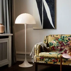 Jellyfish Floor Lamp - Elegant Home Lighting