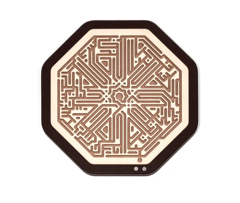 Jinn's Enchanting Octagonal Labyrinth Adventure