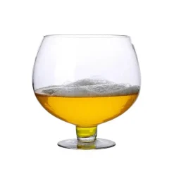 Jumbo-Partygläser – große Sammelbecher