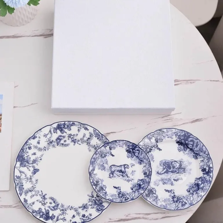 Jungle Bone China Geschirrset Elegante Teller & Servierplatten