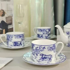 Jungle Lion Tee- und Kaffeeservice aus Bone China – Elegante Geschirrkollektion