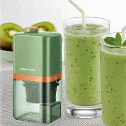 Kabelloser Mini-Entsafter – wiederaufladbarer tragbarer Mixer