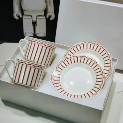 Kaffee- und Teetassen-Set aus Knochenporzellan mit Untertasse, Teegeschirr, Dessertteller