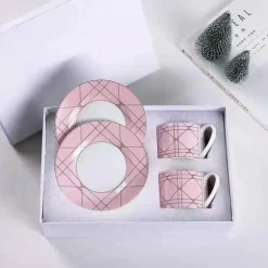 Kaffee- und Teetassen-Set aus Knochenporzellan mit Untertasse, Teegeschirr, Dessertteller