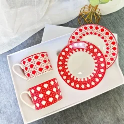 Kaffee- und Teetassen-Set aus Knochenporzellan mit Untertasse, Teegeschirr, Dessertteller