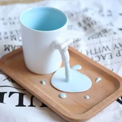 Kaffeebecher mit Leitungswasser