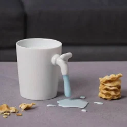 Kaffeebecher mit Leitungswasser