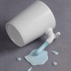 Kaffeebecher mit Leitungswasser