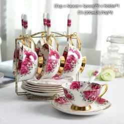 Kaffeeservice aus Keramik – Elegante Tassen- und Untertassen-Kollektion