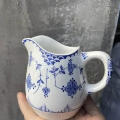 Kaffeeservice aus Keramik – Tasse, Untertasse, Zuckerdose, Milchkännchen, Teller